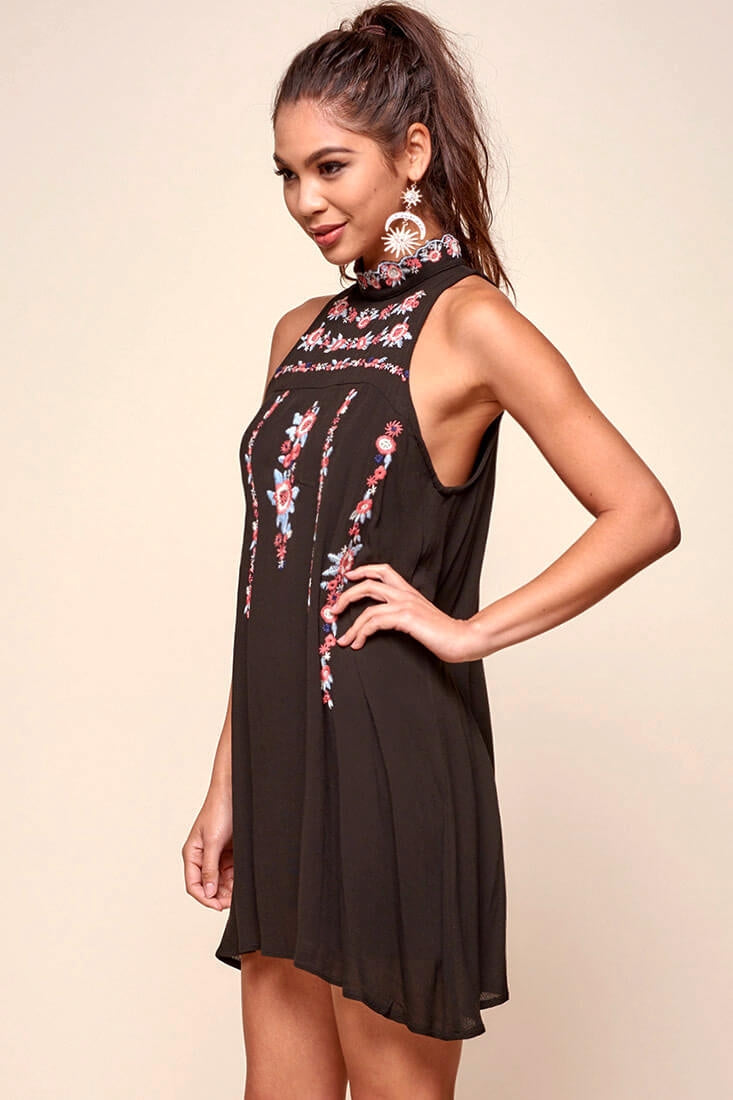 Shonda Floral Embroidered Detail Mid-Length Dress Black