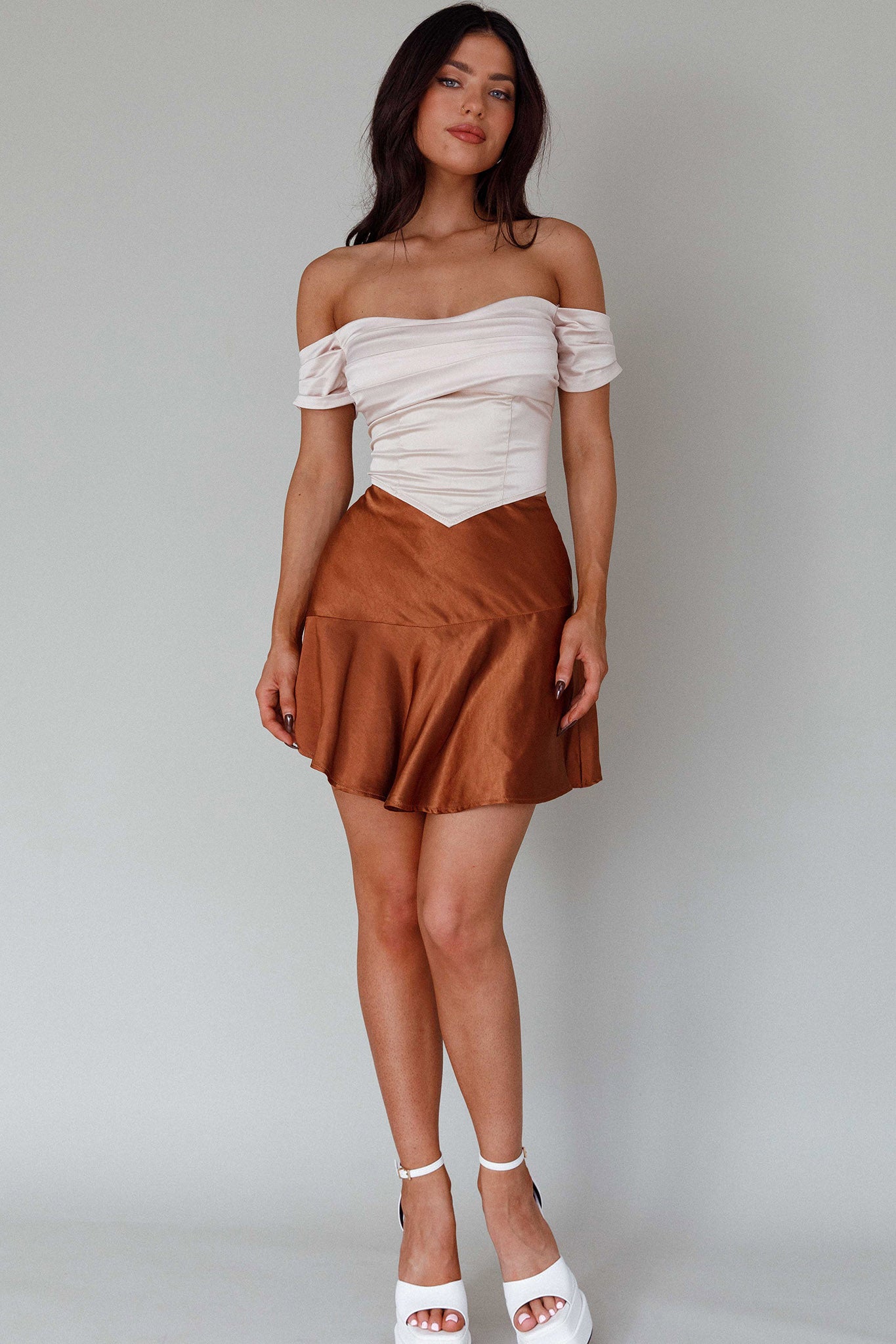 Gwyneth Flounce Mini Skirt Chocolate