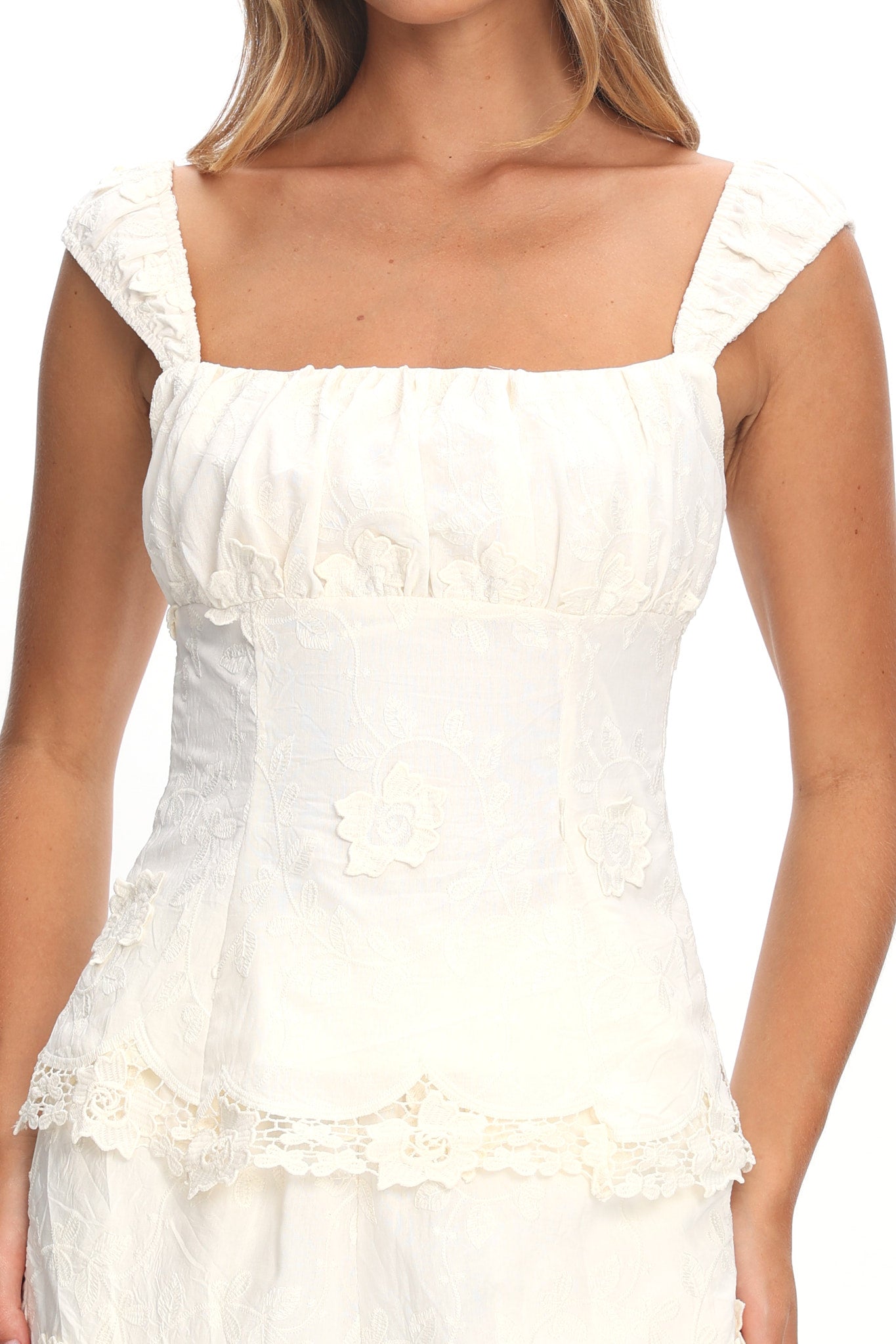 Tarelle Gathered Bust Top Cream
